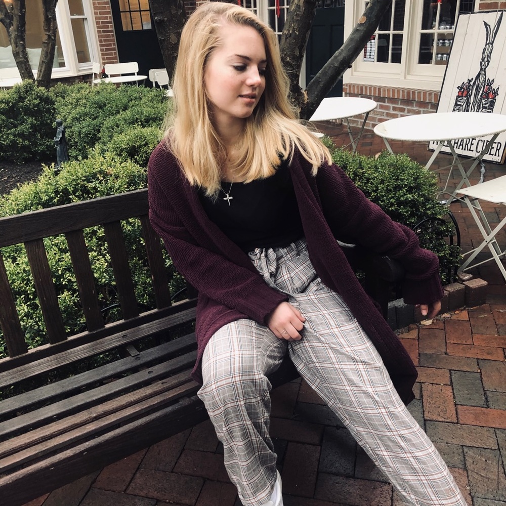 Meet your Posher, Marnie